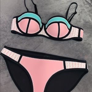 Triangl Bikini